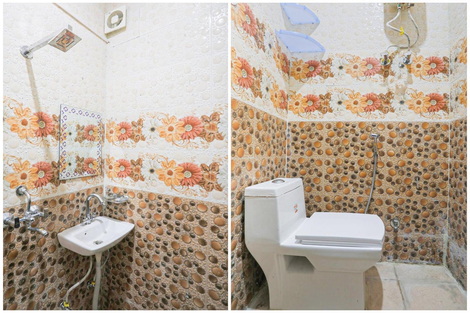 Capital O 85839 Hotel A-one Manesar Esterno foto